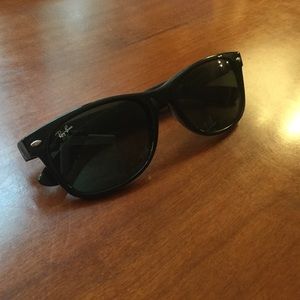 Ray Ban Wayfarer Sunglasses